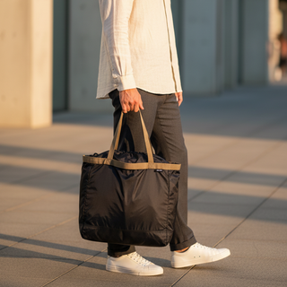 The Boat Tote in Flat Black